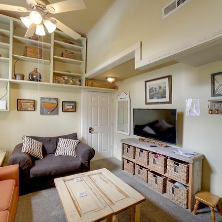 Walk To Water St And River Quaint Saugatuck Apt 외부 사진
